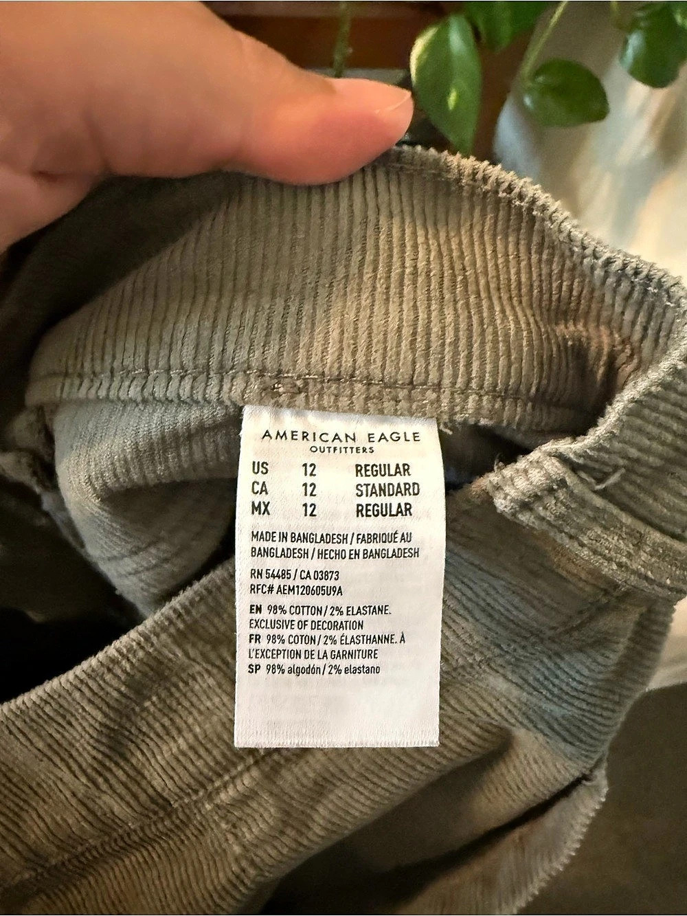 American Eagle Wide Leg Corduroy Pants in Green Size 12 - Picture 7 of 8